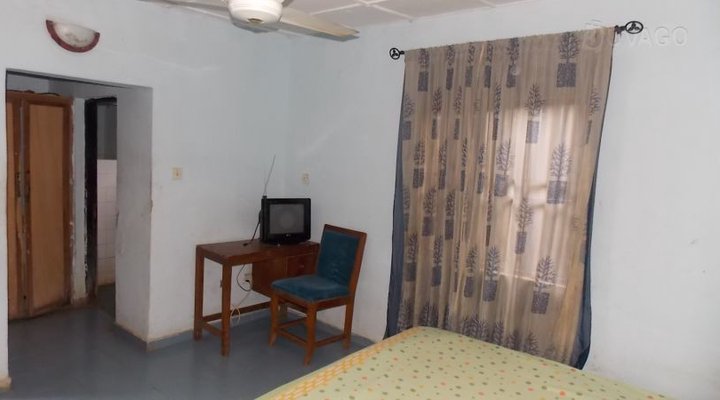 Pisand Guest House