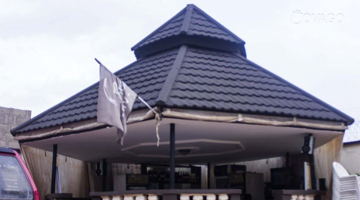 Penny Derik International Suite