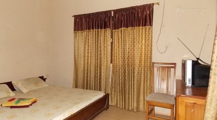 Akinmole Guest House