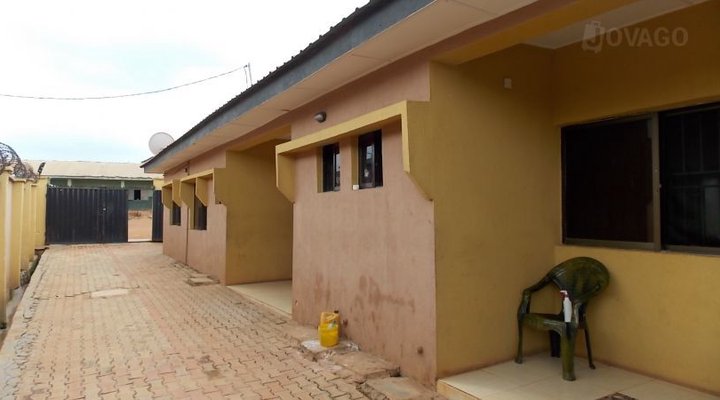 Akinmole Guest House