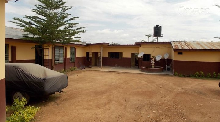 7 Tees Hotel And Event Center