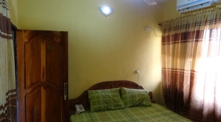 Kolly B Guest House Annex