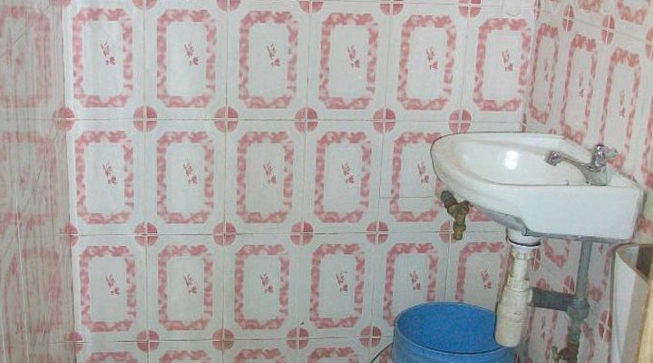 Cross Bee Guest House