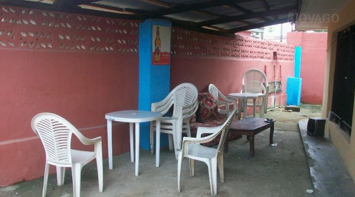 Cross Bee Guest House