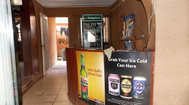 Azeez Hotel And Restaurant