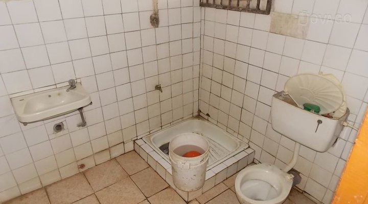 Azeez Hotel And Restaurant