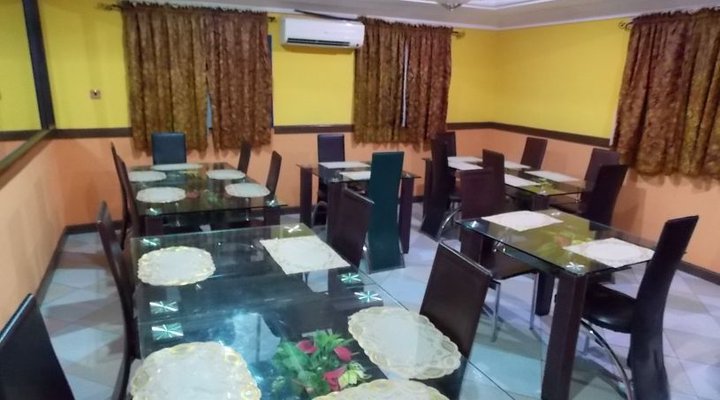 His Grace Hotel & Suites