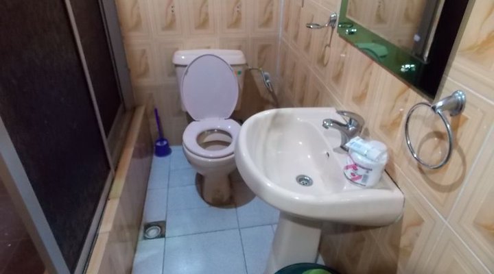 His Grace Hotel & Suites