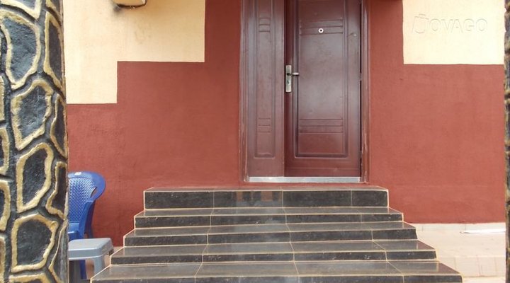 Jcharis Guest House