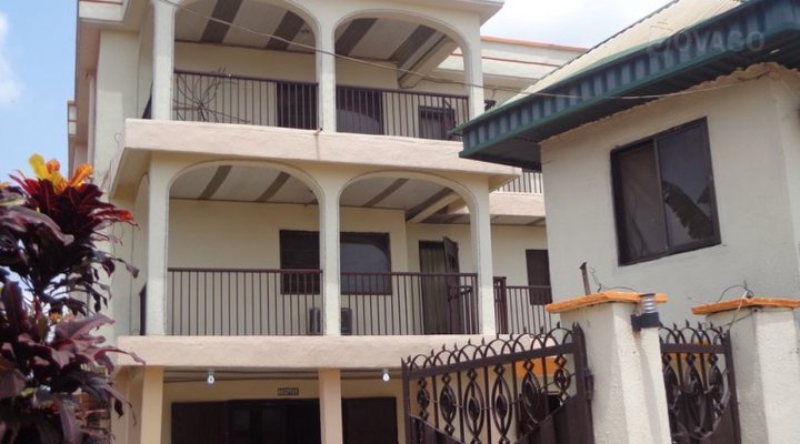 Pet Mobel Hotel and Garden