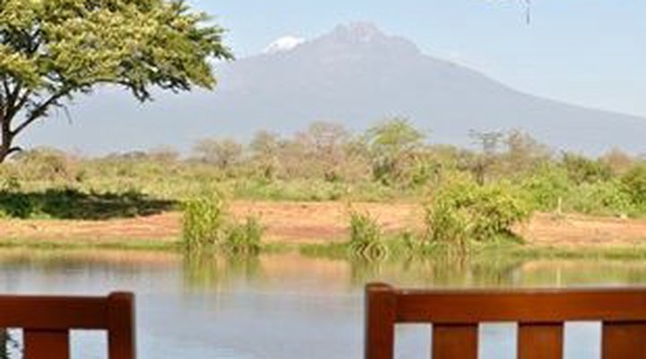 Voyager Ziwani Camp