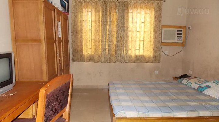 Right Guest House