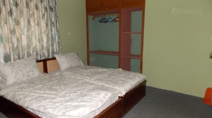 Kett Executive Christain Guest House