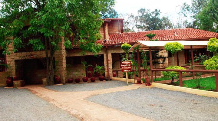 Country House Inn