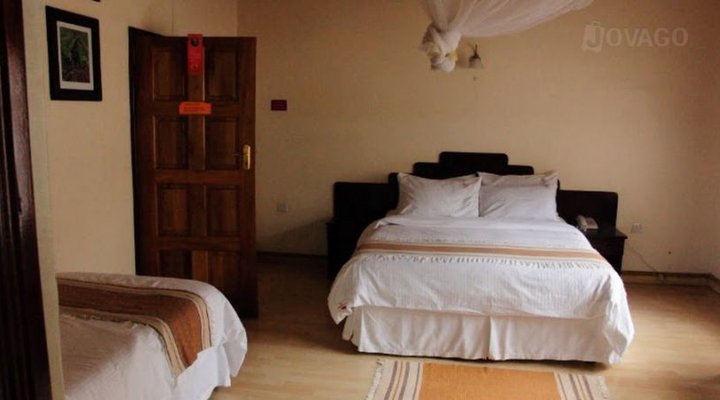 Country House Inn