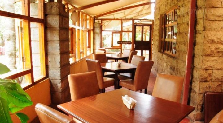 Country House Inn