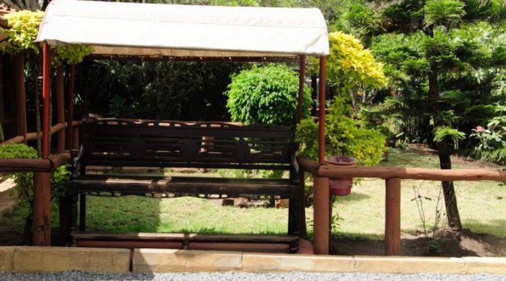 Country House Inn