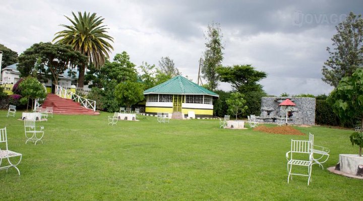 Oloika Country Lodge