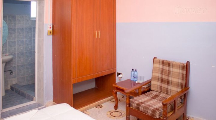 Oloika Country Lodge