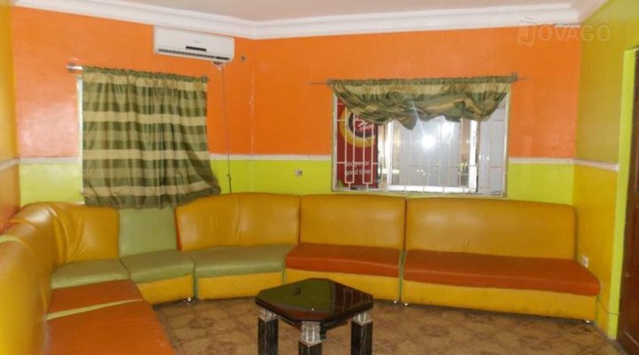 Phoenix Suites & Inn