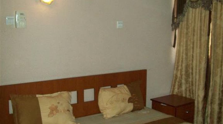 Gimbiya Serviced Apartment