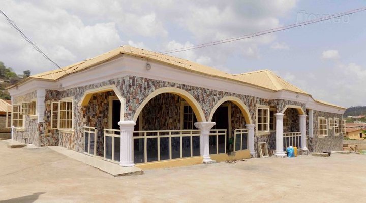 Yunis Guest House