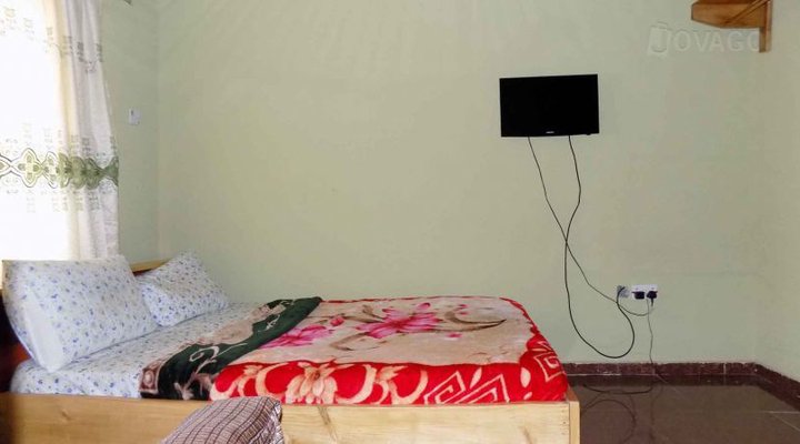 Yunis Guest House