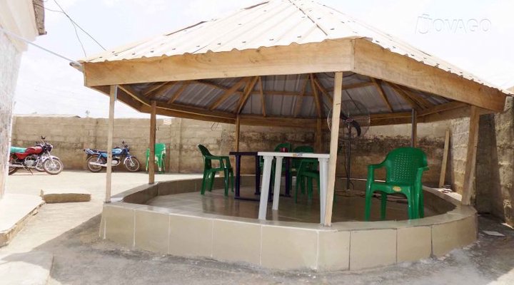 Yunis Guest House