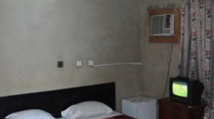 New Diamond Executive Suite LTD