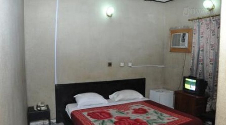 New Diamond Executive Suite LTD