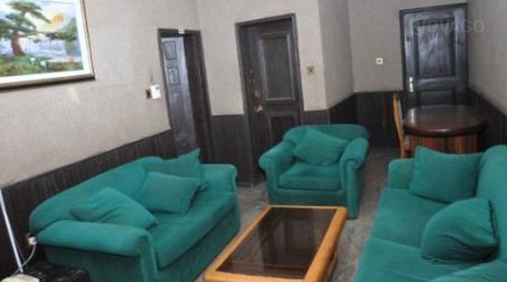 New Diamond Executive Suite LTD