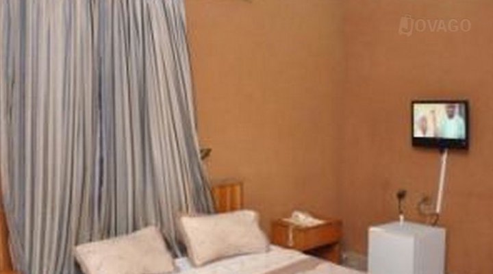New Diamond Executive Suite LTD