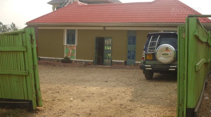 Roho Guest House
