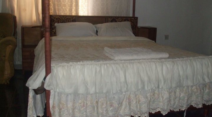 Tooro Resort Hotel