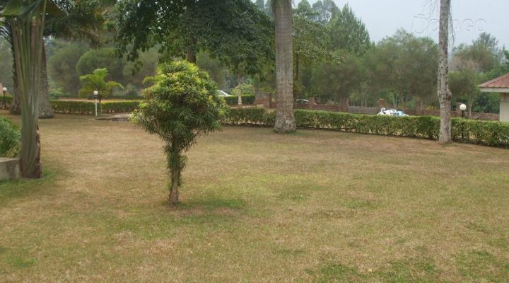 Tooro Resort Hotel
