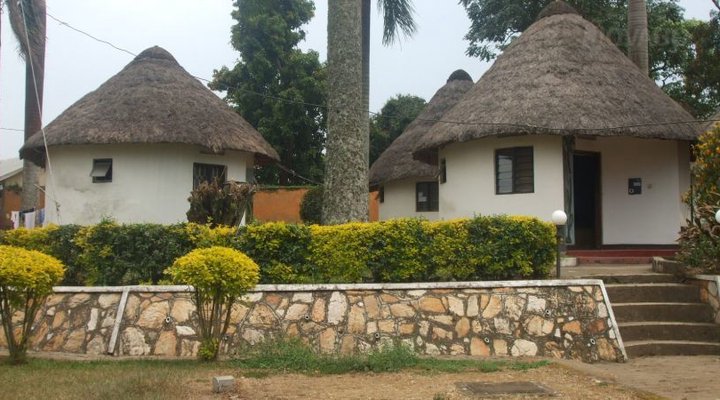Tooro Resort Hotel
