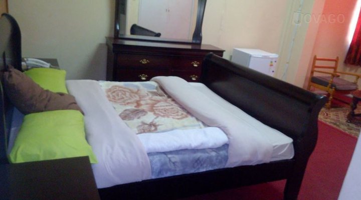 Queens Hotel, Harare