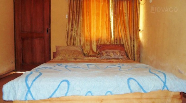 Imarauyi Peace Hotel