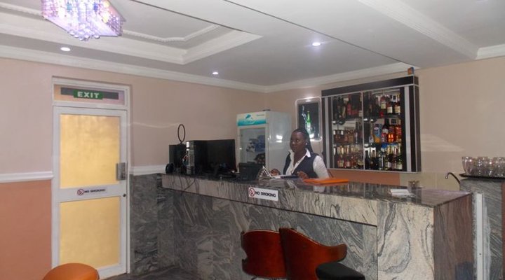 Dipri Suites