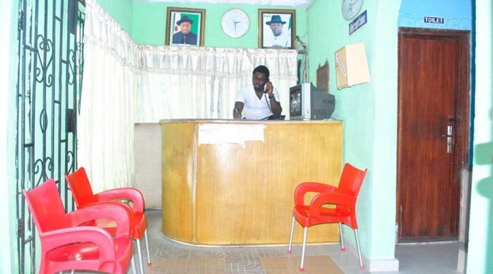 De Laws Motel Nigeria Ltd