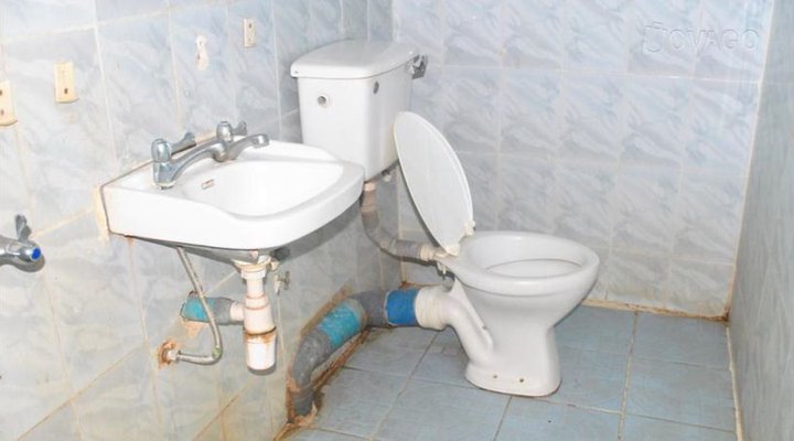 De Laws Motel Nigeria Ltd