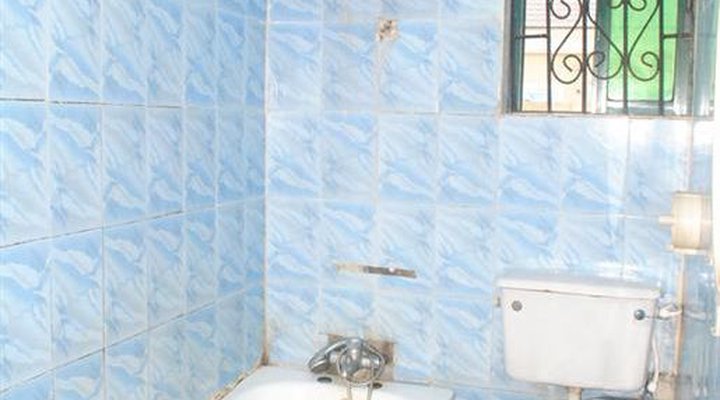 De Laws Motel Nigeria Ltd