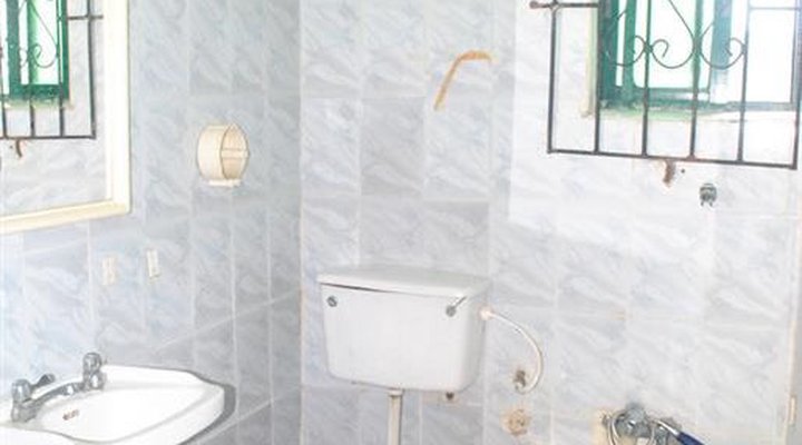 De Laws Motel Nigeria Ltd