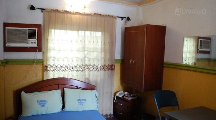 Sandwill Holiday Inn
