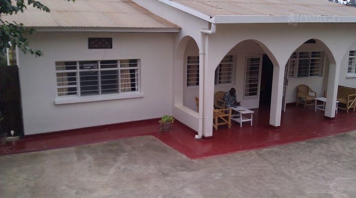 Nice Corner Guest House