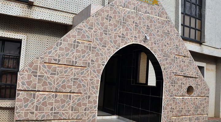 Kokobi Continental Hotel