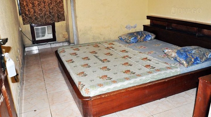 Kokobi Continental Hotel