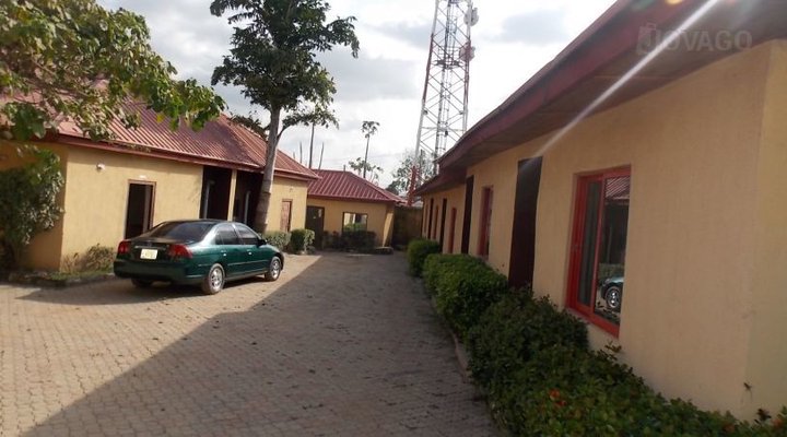 Swal Travellers Motel