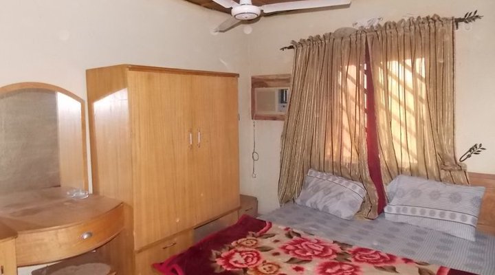 Swal Travellers Motel