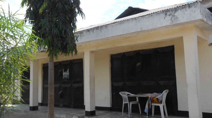 Safari Lodge Annex